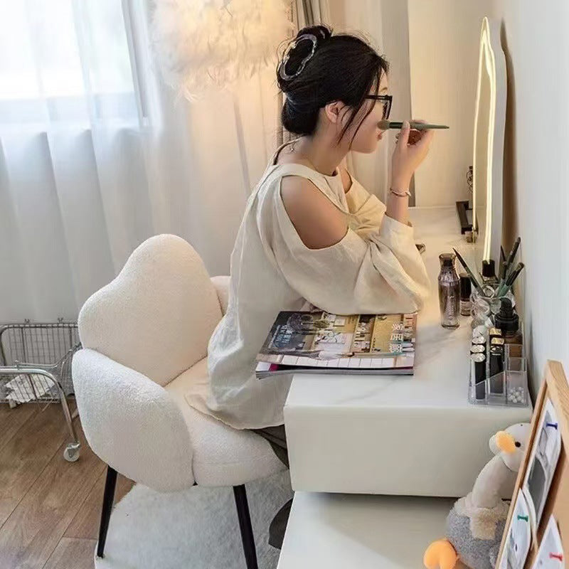 Modern Minimalist Hug-Style Sherpa Fabric Plywood Iron Vanity Stool With Armrest Backrest For Bedroom