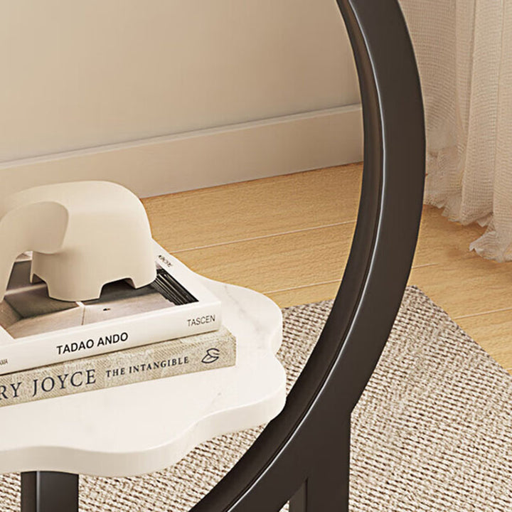 Mesa auxiliar de diseño moderno minimalista de pétalo de MDF y hierro forjado de 2 niveles para sala de estar 