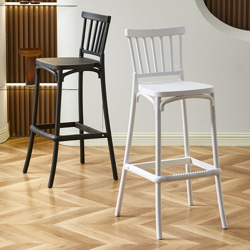 Tabouret de bar carré minimaliste moderne en PP avec dossier pour salle à manger et cuisine 