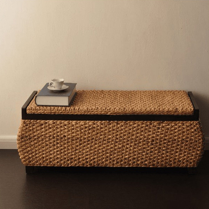 Banc à chaussures en bois massif rustique traditionnel rectangulaire à coins arrondis, en rotin tressé Narcissus, avec 1 espace de rangement pour l’entrée 