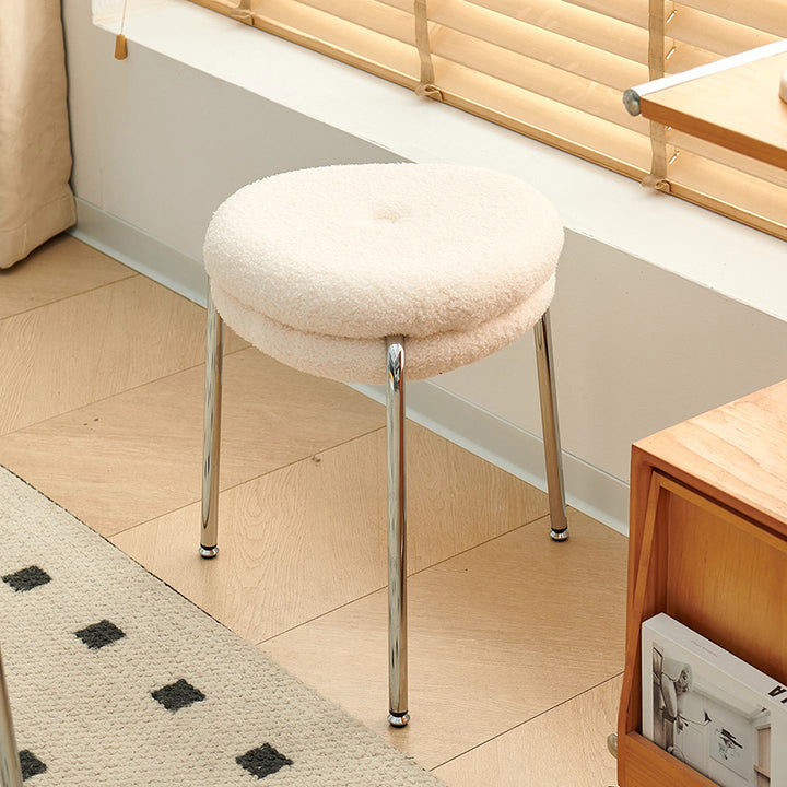 Taburete de tocador moderno minimalista de metal con tela sherpa, bordes redondeados y cojín de doble capa para dormitorio 