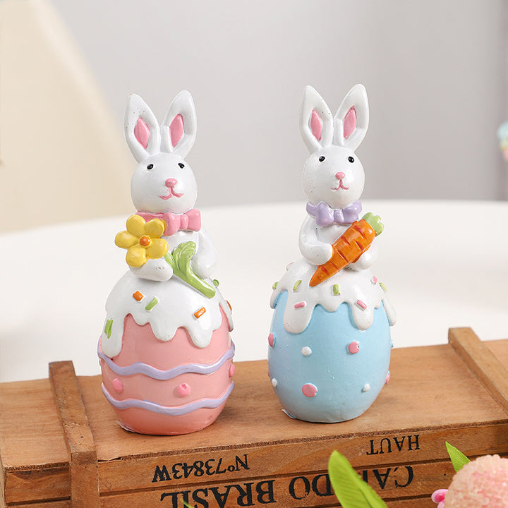 Figurine décorative contemporaine en résine de lapin de Pâques créatif avec accent œuf pour salon et décoration de fête 