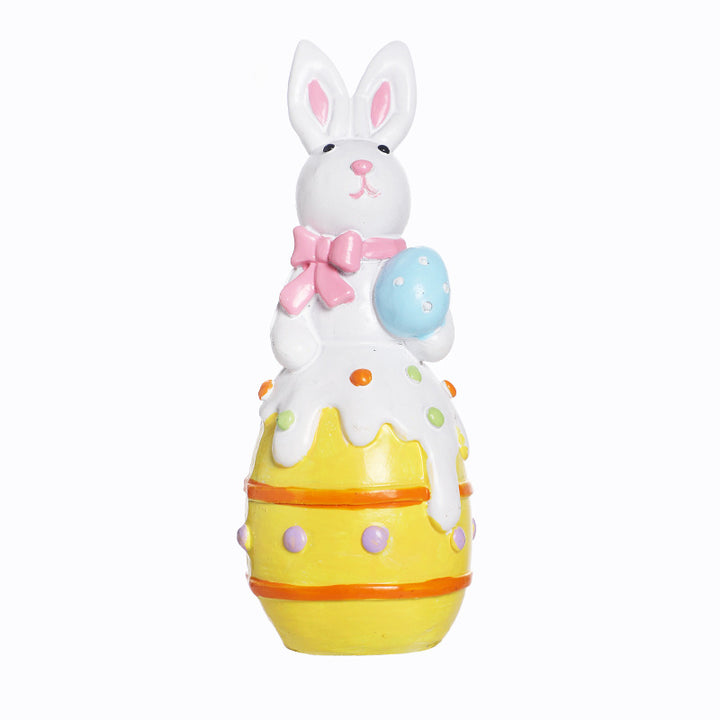 Figurine décorative contemporaine en résine de lapin de Pâques créatif avec accent œuf pour salon et décoration de fête 