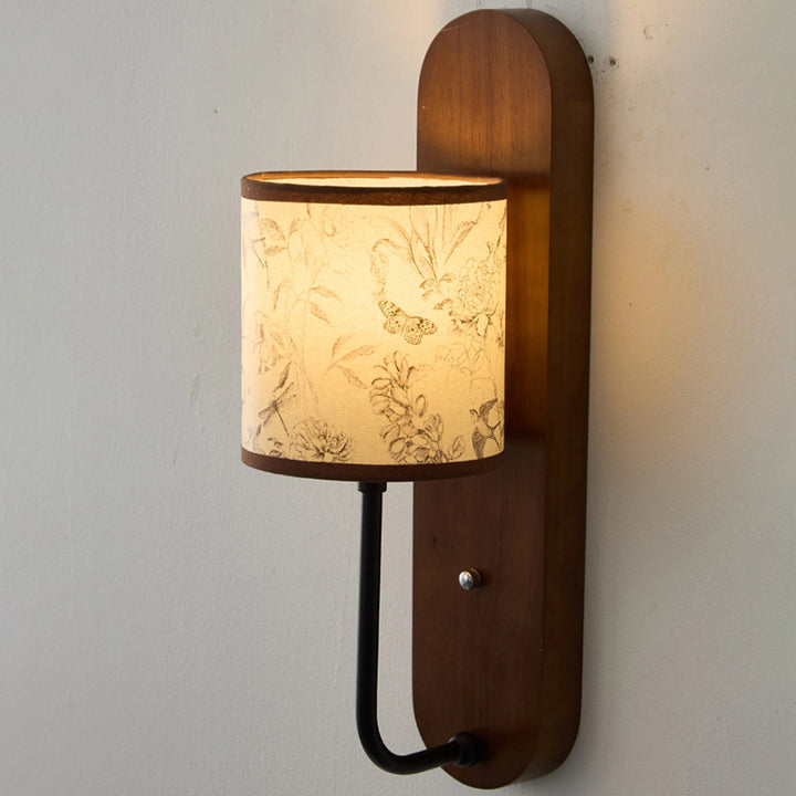Lámpara de pared tipo aplique de 1 luz con pantalla cilíndrica de tela, metal y caucho de madera, estilo retro contemporáneo, para dormitorio 