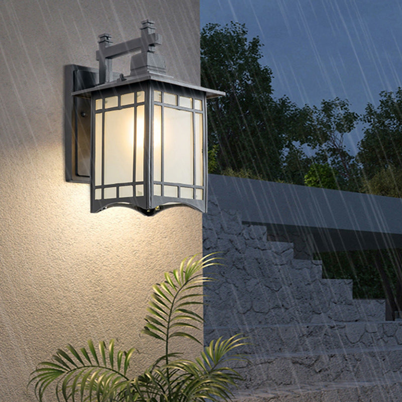 Lanterne murale extérieure en forme de lanterne chinoise traditionnelle étanche en aluminium et verre à 1 lumière pour jardin 