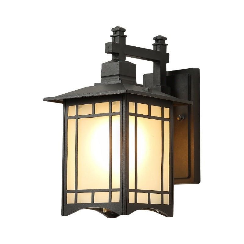 Traditional Chinese Waterproof Lantern Shaped Aluminum Glass 1-Light Outdoor Wall Sconce Lamp For Garden