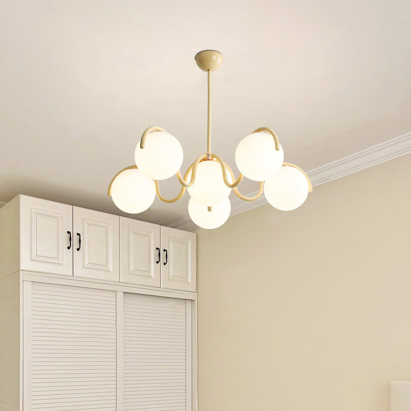 Lustre contemporain scandinave en fer sphérique avec verre à 6 lumières pour chambre 