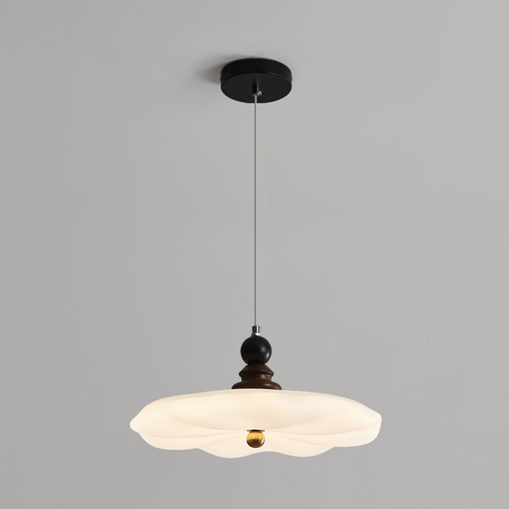Traditionelle Vintage Blume geformte Eisen Gummibaum Kunststoff LED Pendelleuchte für das Esszimmer 