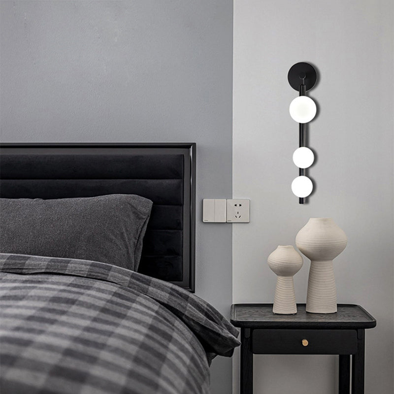 Lámpara de Aplique de Pared de 3 Luces de Vidrio y Hierro Metálico Lineal de Simplicidad Moderna para Dormitorio 