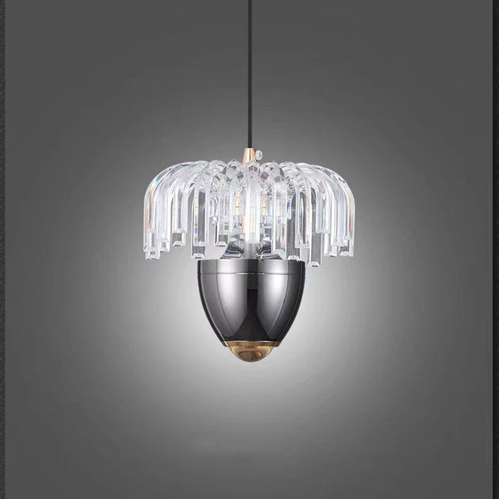 Suspension LED en aluminium et acrylique en forme de pomme de pin traditionnelle française pour chambre 