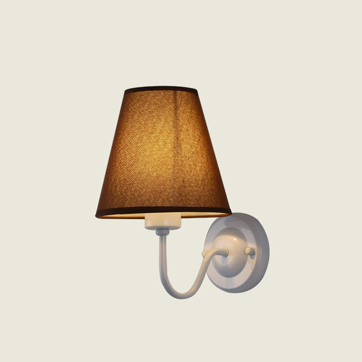 Lámpara de Aplique de Pared de 1 Luz de Tela de Hierro Cónica de Cúpula Vintage Tradicional Para Dormitorio 