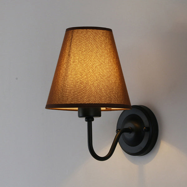 Lámpara de Aplique de Pared de 1 Luz de Tela de Hierro Cónica de Cúpula Vintage Tradicional Para Dormitorio 