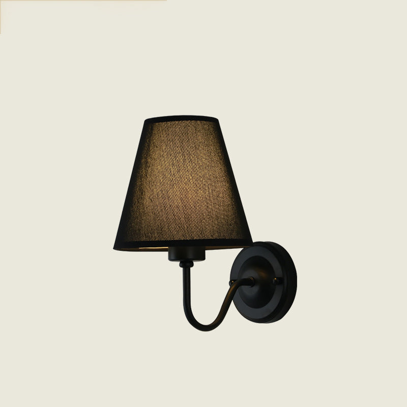 Lámpara de Aplique de Pared de 1 Luz de Tela de Hierro Cónica de Cúpula Vintage Tradicional Para Dormitorio 