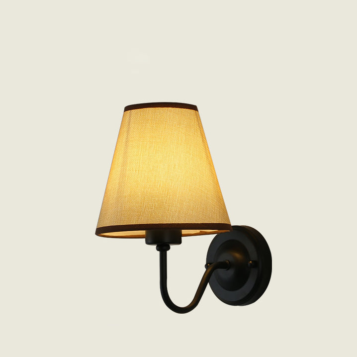 Lámpara de Aplique de Pared de 1 Luz de Tela de Hierro Cónica de Cúpula Vintage Tradicional Para Dormitorio 