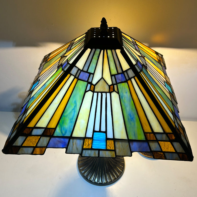 Traditional Tiffany Lines Flower Pattern Resin Glass 2-Light Table Lamp For Bedroom