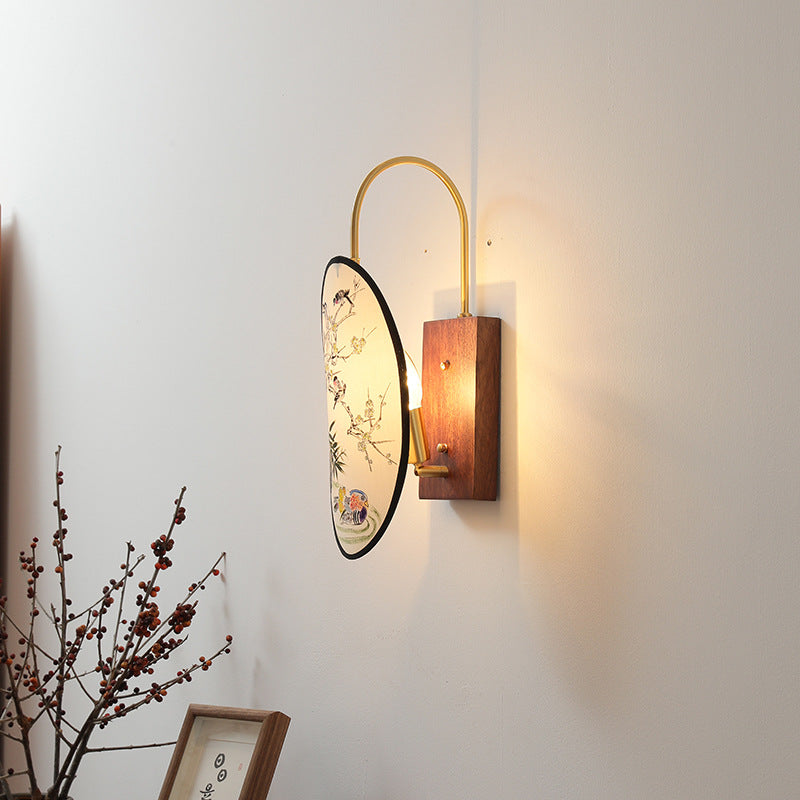 Traditional Chinese Oval Flower And Bird Patterned Hawthorn Wood Brass Fabric 1-Light Wall Sconce Lamp For Bedroom