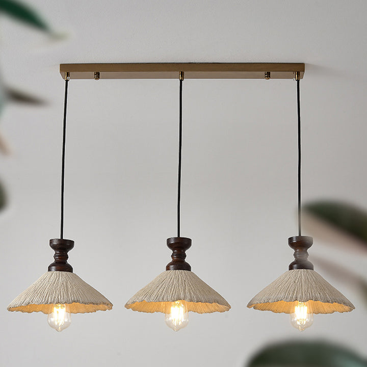 Traditioneller Vintage Kegelförmiger Kronleuchter aus massivem Holz und Eisen mit Mikrobeton 1/3-Licht für das Esszimmer 