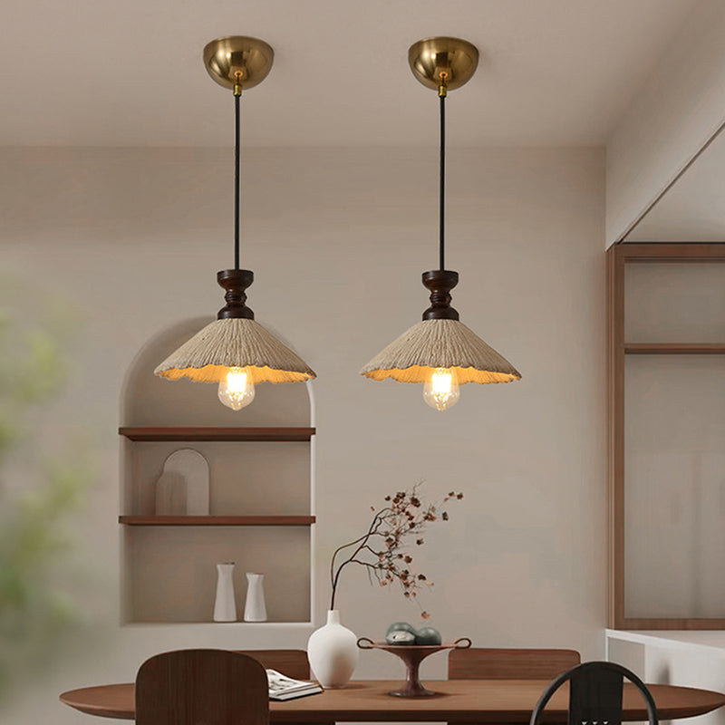 Traditioneller Vintage Kegelförmiger Kronleuchter aus massivem Holz und Eisen mit Mikrobeton 1/3-Licht für das Esszimmer 