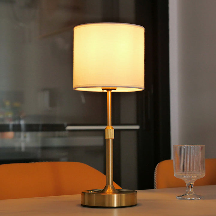 Lampe de table moderne minimaliste en métal cylindrique relevable avec tissu 1 lumière pour chambre 