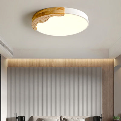 Contemporary Nordic Round Corrugated Iron Oak Acrylic LED Flush Mount Ceiling Light For Bedroom