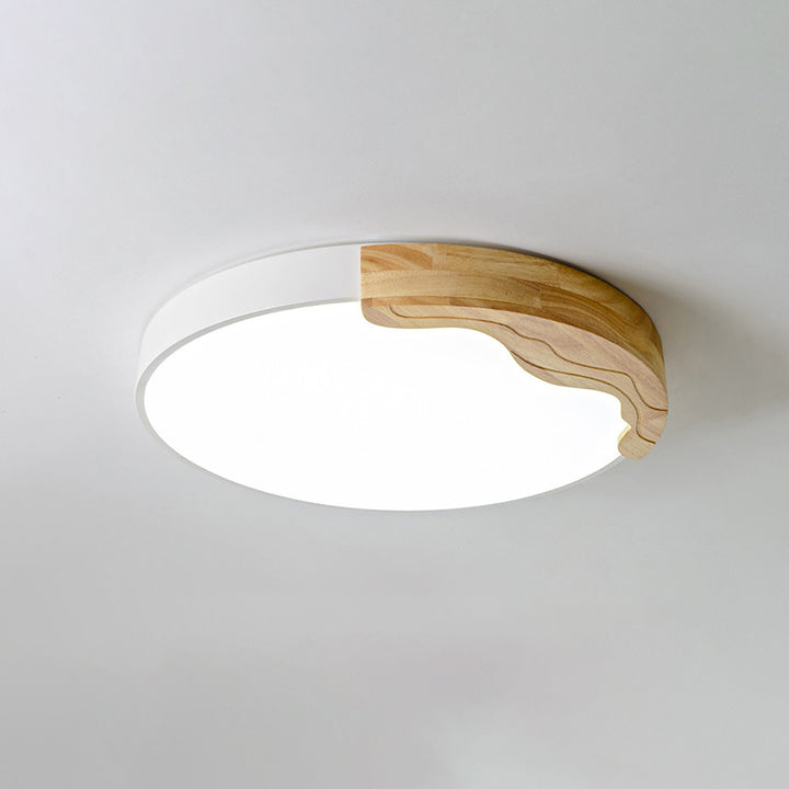 Zeitgenössische nordische runde gewellte Eisen-Eichen-Acryl-LED-Deckenleuchte für das Schlafzimmer 