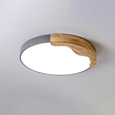 Contemporary Nordic Round Corrugated Iron Oak Acrylic LED Flush Mount Ceiling Light For Bedroom