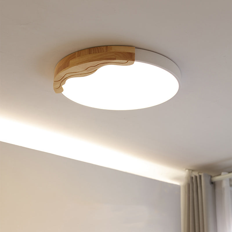 Contemporary Nordic Round Corrugated Iron Oak Acrylic LED Flush Mount Ceiling Light For Bedroom