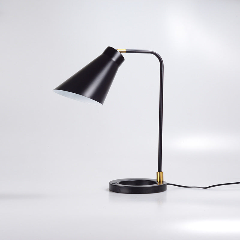 Modern Simplicity Rotatable Geometric Lines Iron 1-Light Table Lamp For Bedroom