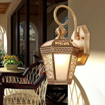 Traditional French Waterproof Lantern-Shaped Copper Glass 1-Light Outdoor Wall Sconce Lamp For Gardens