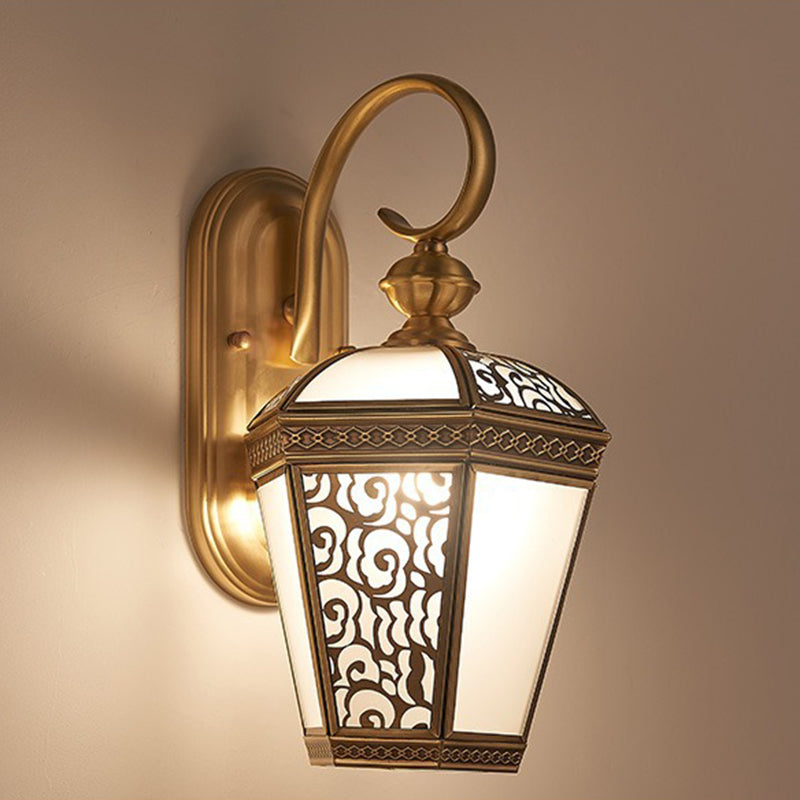 Traditional French Waterproof Lantern-Shaped Copper Glass 1-Light Outdoor Wall Sconce Lamp For Gardens