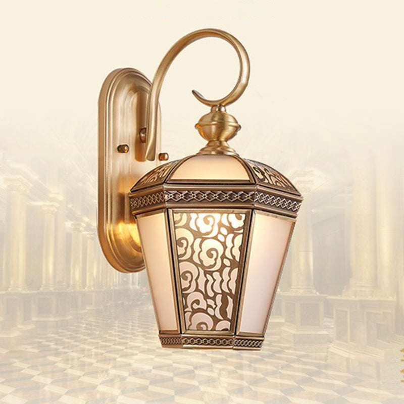 Traditional French Waterproof Lantern-Shaped Copper Glass 1-Light Outdoor Wall Sconce Lamp For Gardens