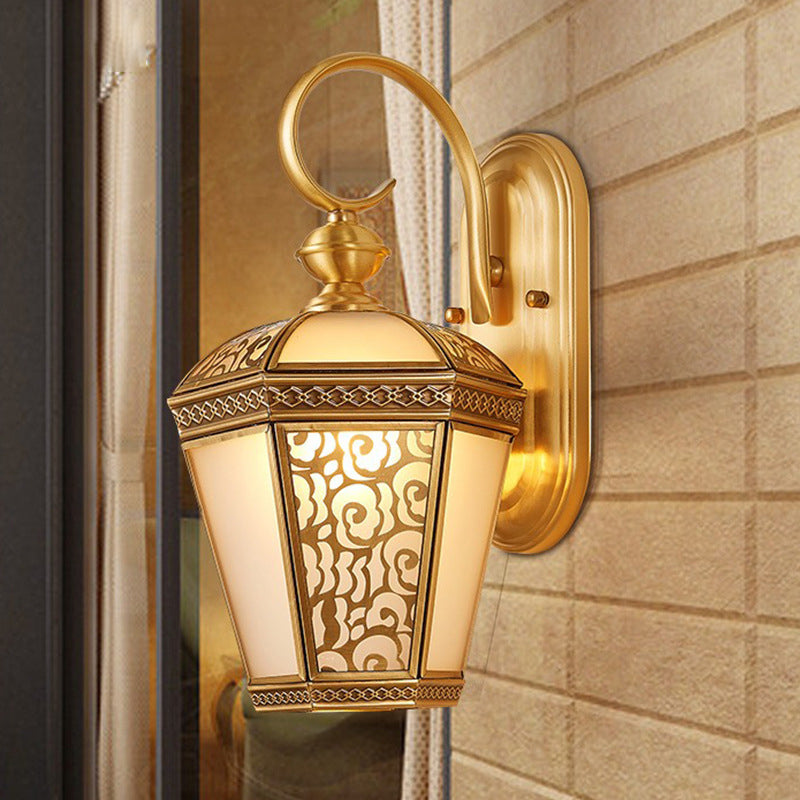 Traditional French Waterproof Lantern-Shaped Copper Glass 1-Light Outdoor Wall Sconce Lamp For Gardens