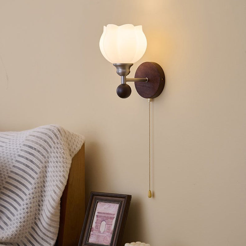 Traditional Vintage Zipper Round Ball-Shaped Flower Metal Ash Wood Glass 1-Light Wall Sconce Lamp For Bedroom