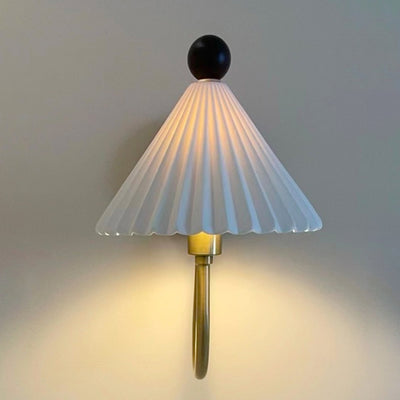 Traditional Vintage Pleated Umbrella-shaped Solid Wood Hardware Ceramic 1-Light Wall Sconce Lamp For Bedroom