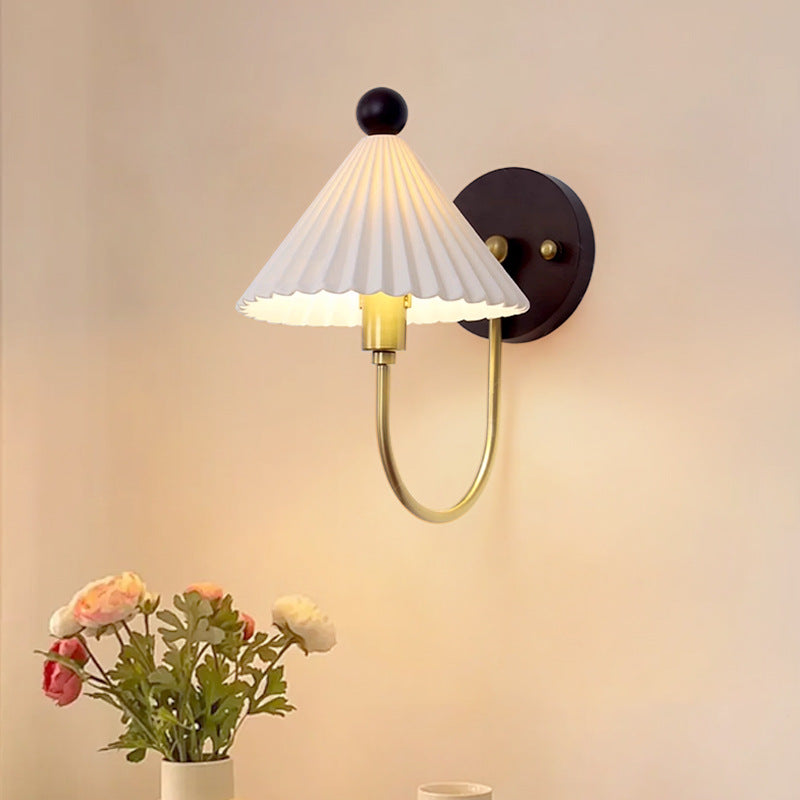 Traditional Vintage Pleated Umbrella-shaped Solid Wood Hardware Ceramic 1-Light Wall Sconce Lamp For Bedroom