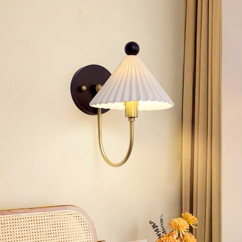 Traditional Vintage Pleated Umbrella-shaped Solid Wood Hardware Ceramic 1-Light Wall Sconce Lamp For Bedroom