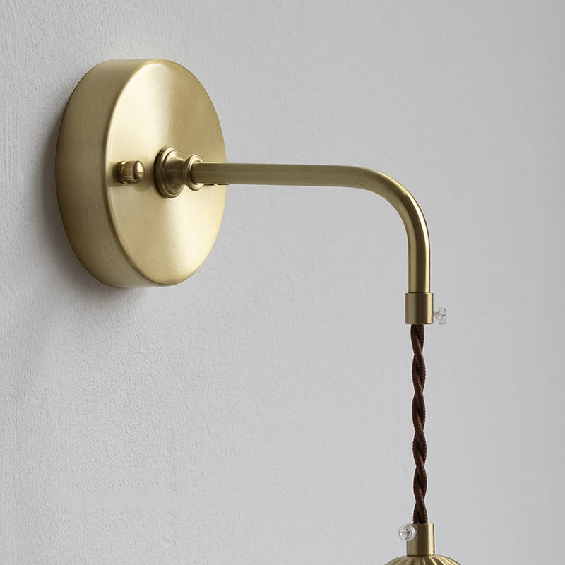 Traditional Tiffany Round Cat Pattern Brass Glass 1-Light Wall Sconce Lamp For Bedroom