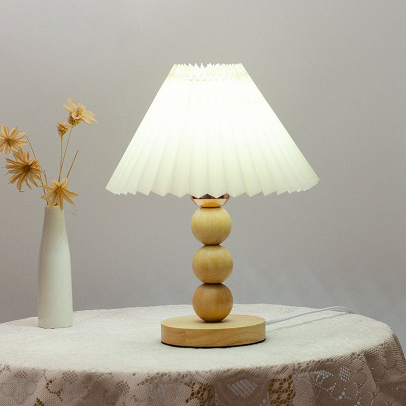 Traditional Vintage Pleated Gourd Shaped Oak Fabric 1-Light Table Lamp For Bedroom