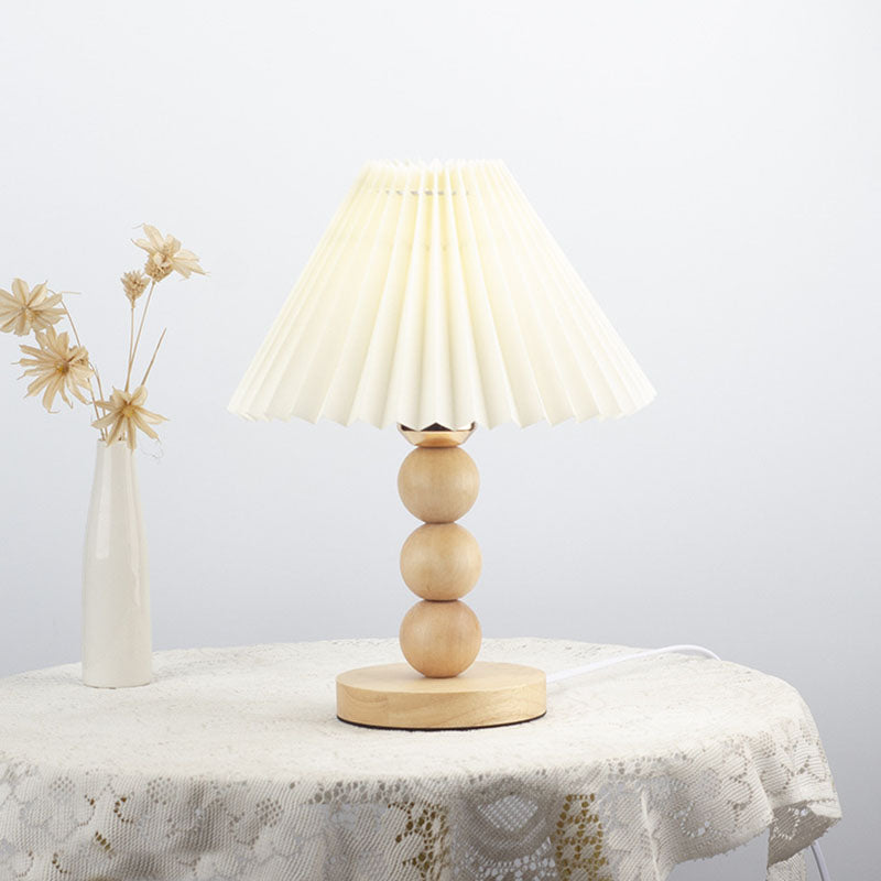 Traditional Vintage Pleated Gourd Shaped Oak Fabric 1-Light Table Lamp For Bedroom