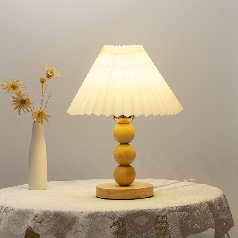 Traditional Vintage Pleated Gourd Shaped Oak Fabric 1-Light Table Lamp For Bedroom