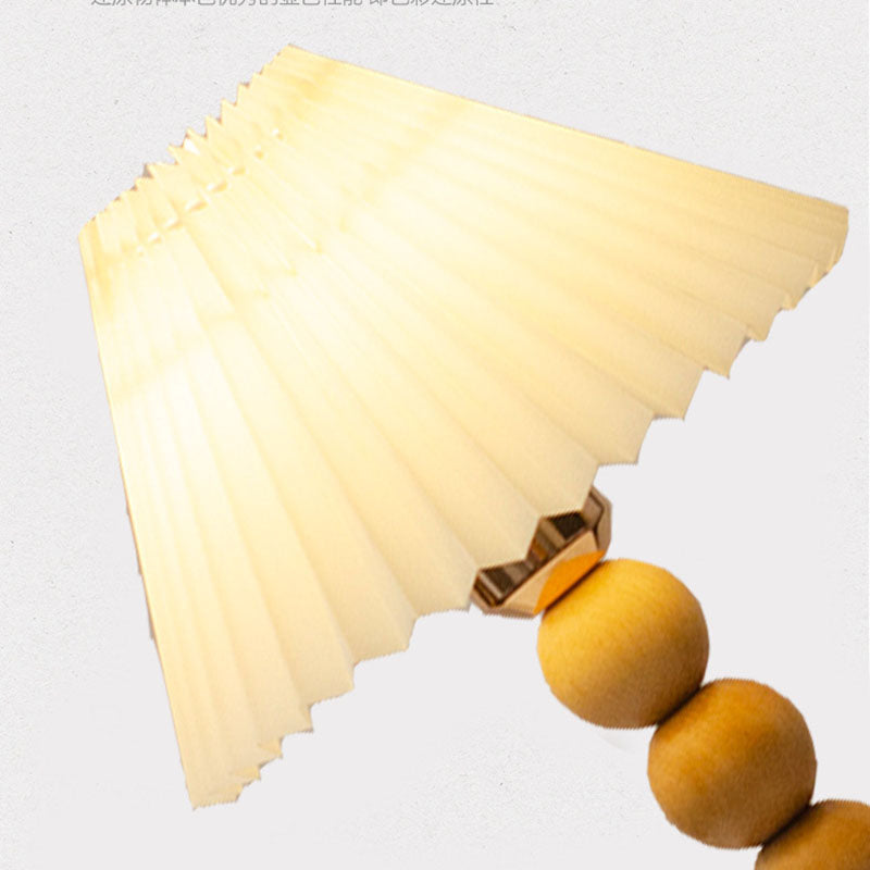 Traditional Vintage Pleated Gourd Shaped Oak Fabric 1-Light Table Lamp For Bedroom