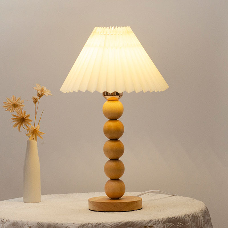 Traditional Vintage Pleated Gourd Shaped Oak Fabric 1-Light Table Lamp For Bedroom