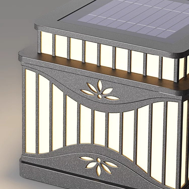 Lumière extérieure paysagère LED PE en acier inoxydable à rayures carrées solaires étanches minimalistes modernes pour jardins 