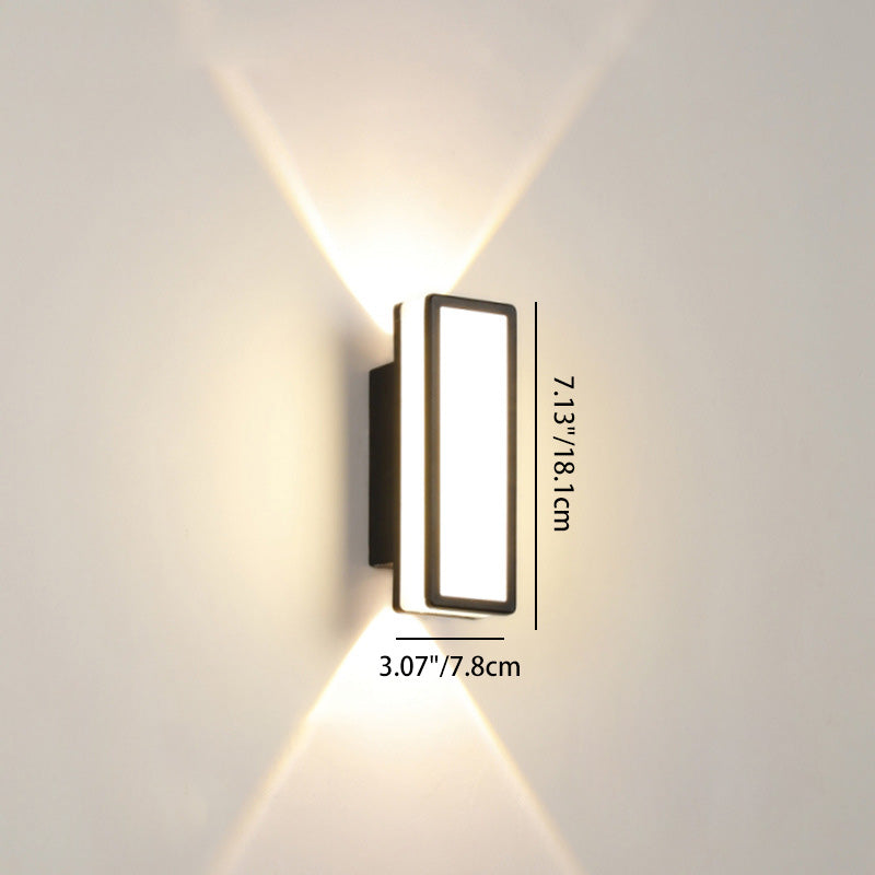 مصباح حائط LED مقاوم للماء من الألومنيوم والأكريليك بتصميم بسيط ومعاصر للفناء الخارجي 