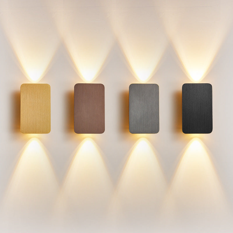 Applique murale LED carrée en aluminium minimaliste moderne pour couloirs 