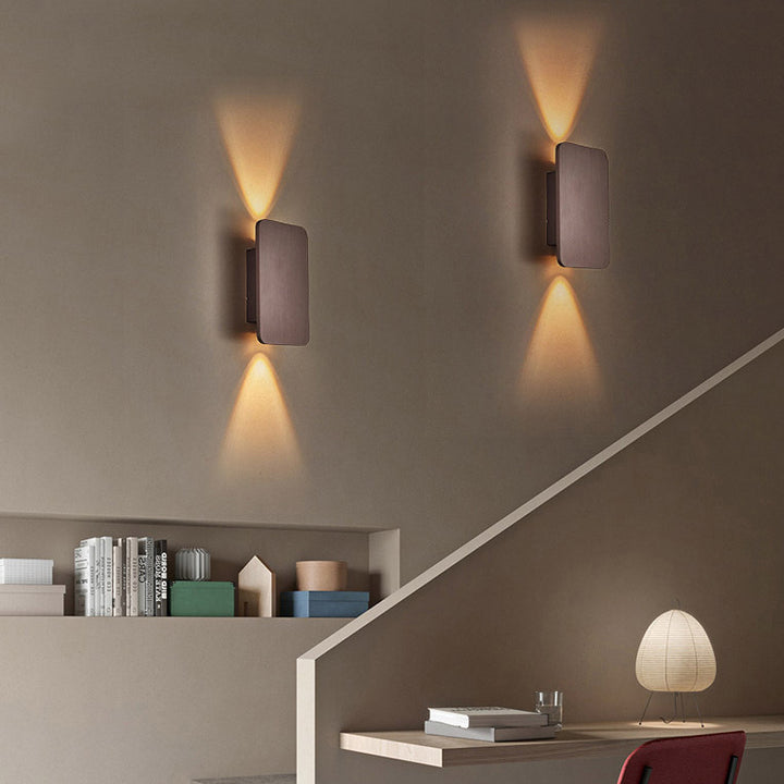 Applique murale LED carrée en aluminium minimaliste moderne pour couloirs 