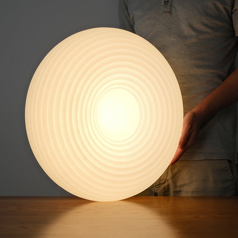 Luz de techo empotrada LED de bola redonda de acrílico de hierro creativo contemporáneo para dormitorio 