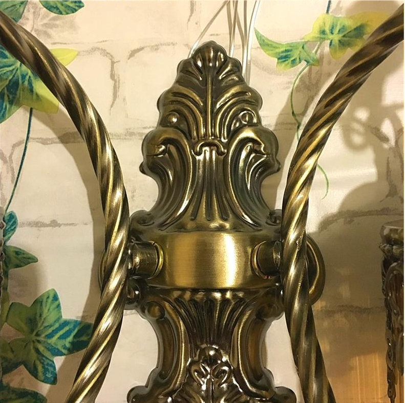 Applique murale traditionnelle vintage en fer forgé avec verre à 1 lumière pour salle à manger 