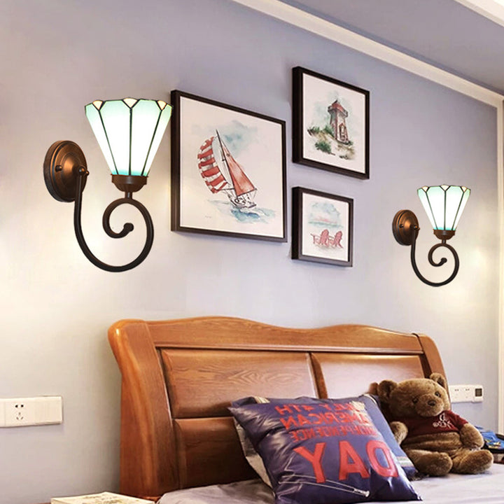 Applique murale traditionnelle en verre Tiffany Hardware avec motif de tube téléphonique 1 - lampe pour chambre à coucher 