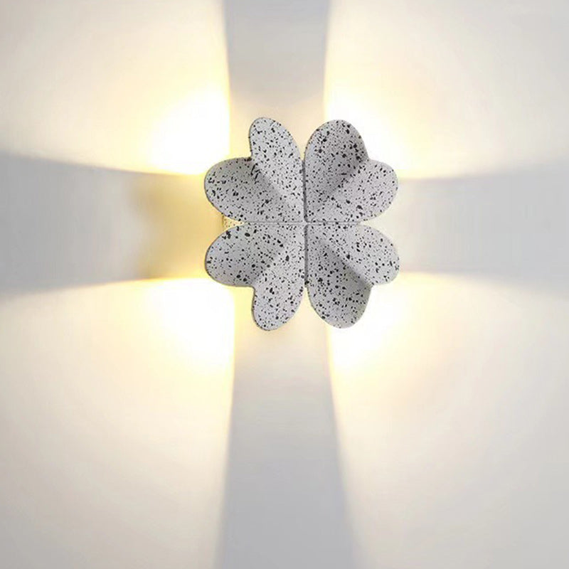 Contemporary Creative Four Leaf Clover Aluminum Waterproof LED Wall Sconce Lamp For Outdoor Patios